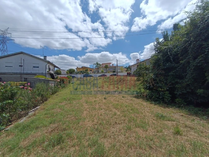 Terreno para Venda em Serzedelo Foto 2