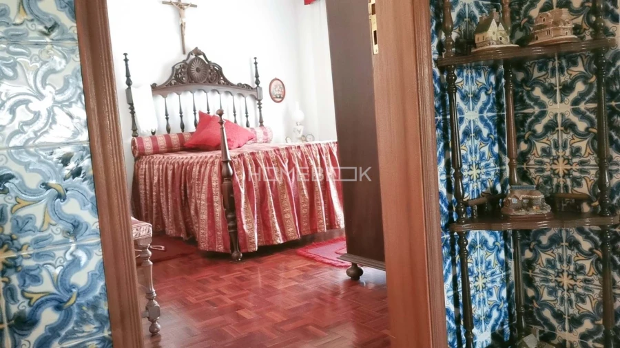 Moradia T5 para Venda em Santo Antonio das Areias Foto 16