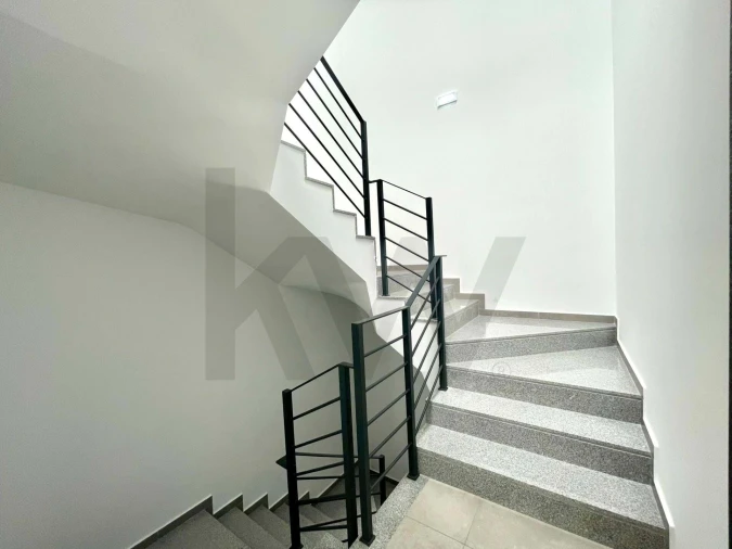 Apartamento T1 para Venda em Portimão Foto 23