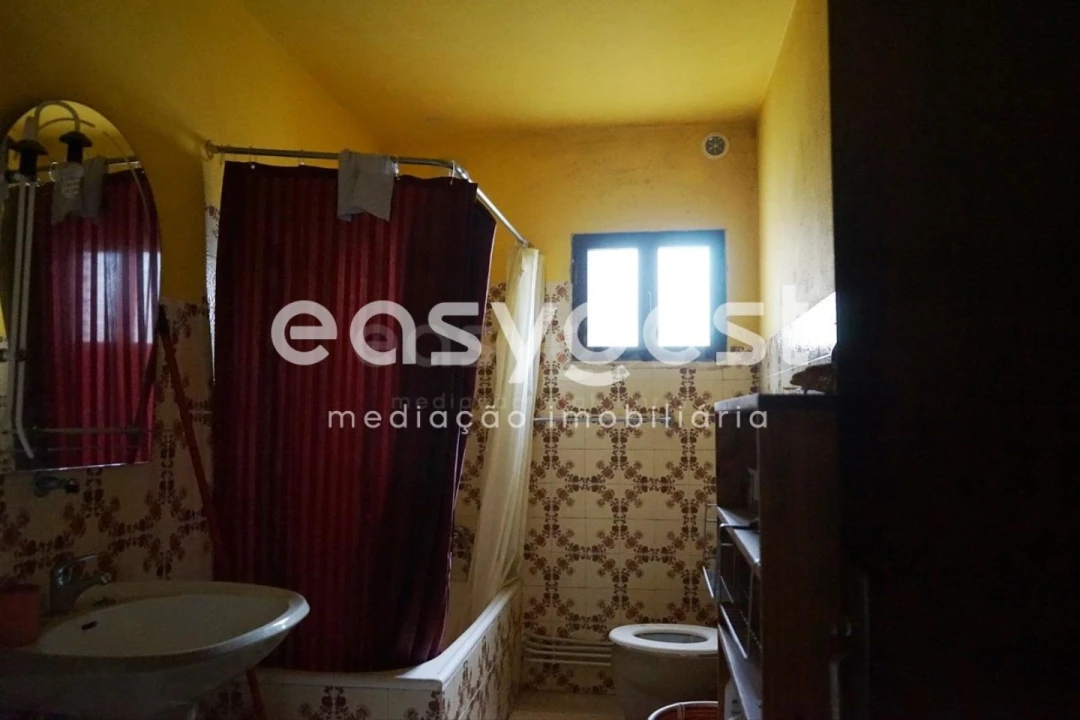 Moradia T4 para Venda em Sortelha Foto 13