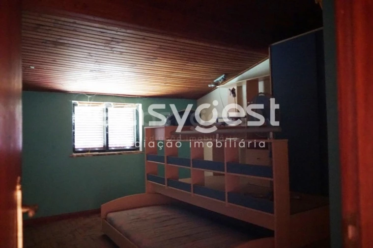 Moradia T4 para Venda em Sortelha Foto 18