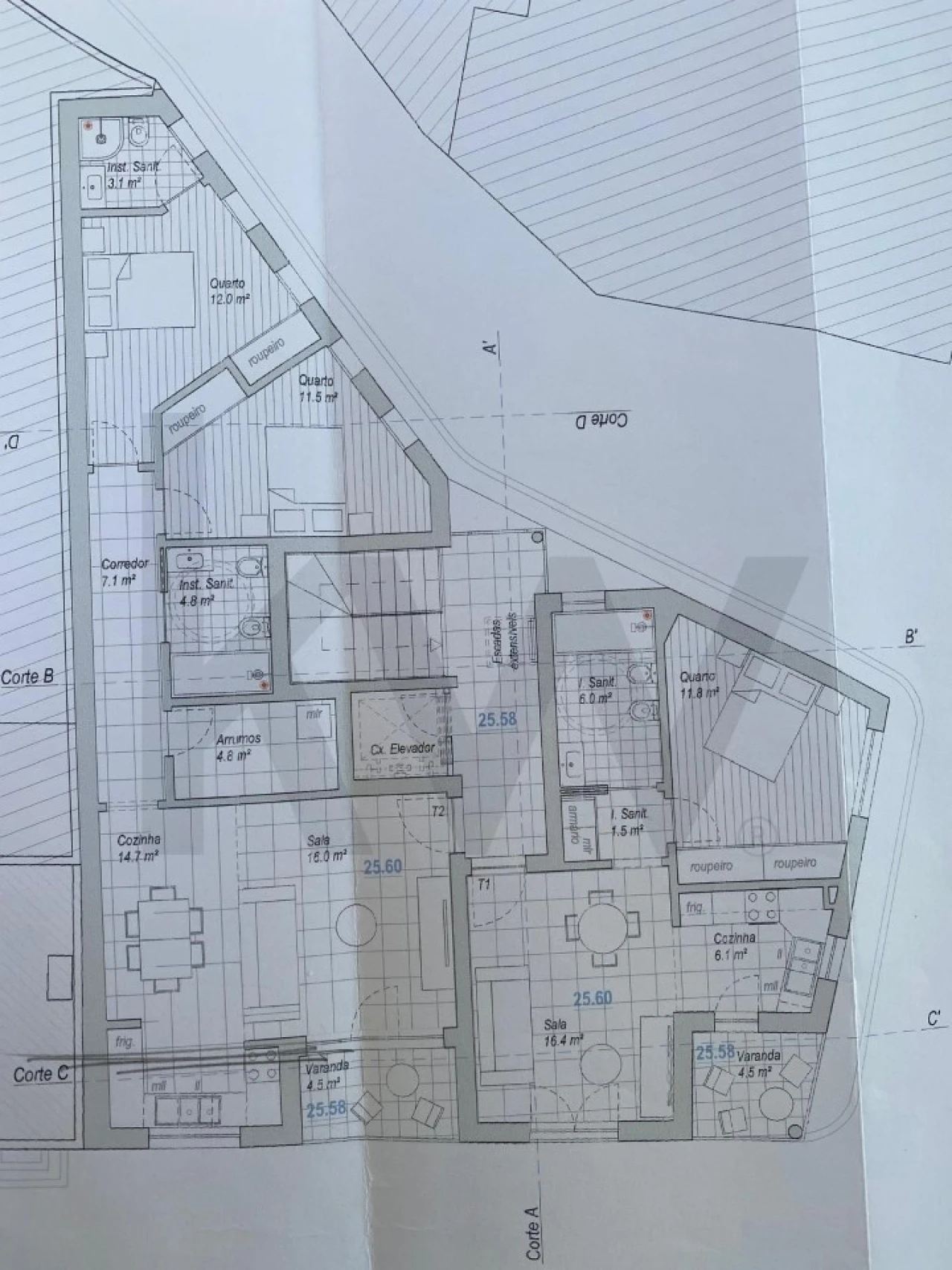 Moradia T5 para Venda em Valado dos Frades Foto 21
