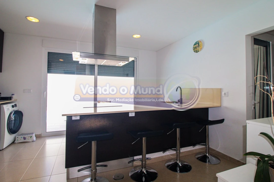 Moradia T3 para Venda em Atalaia e Alto Estanqueiro-Jardia Foto 10