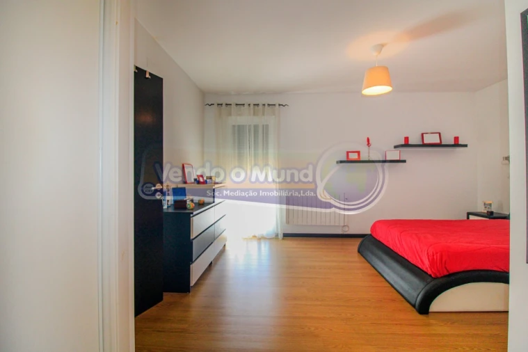 Moradia T3 para Venda em Atalaia e Alto Estanqueiro-Jardia Foto 17