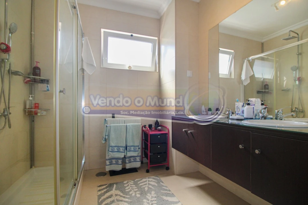 Moradia T3 para Venda em Atalaia e Alto Estanqueiro-Jardia Foto 19