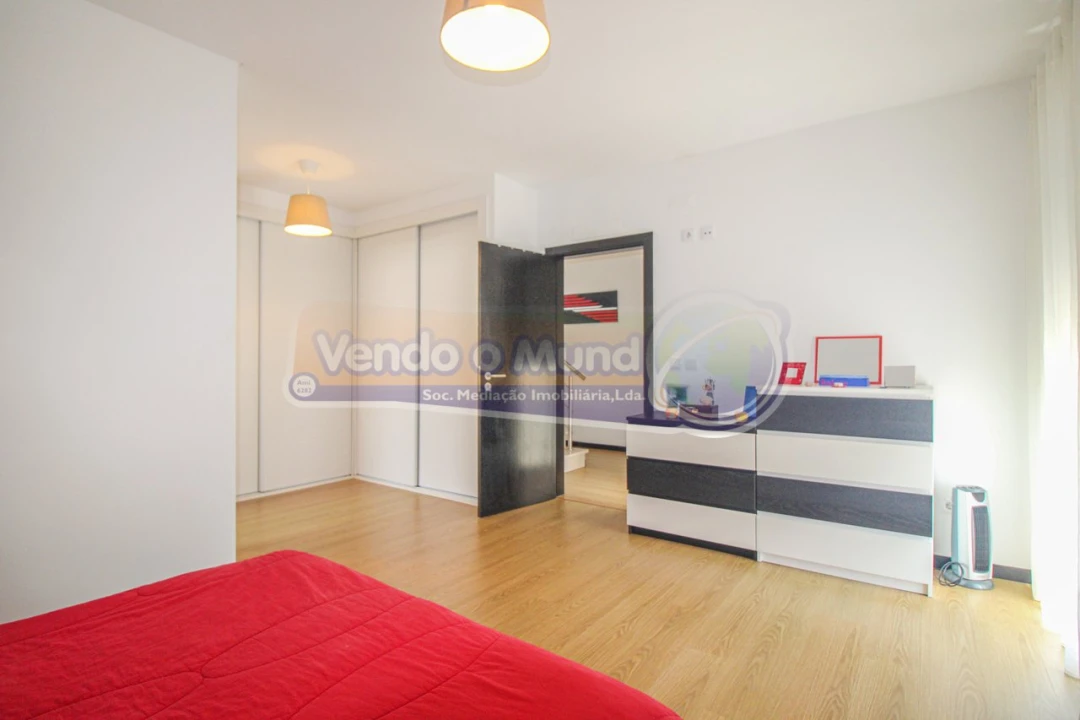 Moradia T3 para Venda em Atalaia e Alto Estanqueiro-Jardia Foto 18