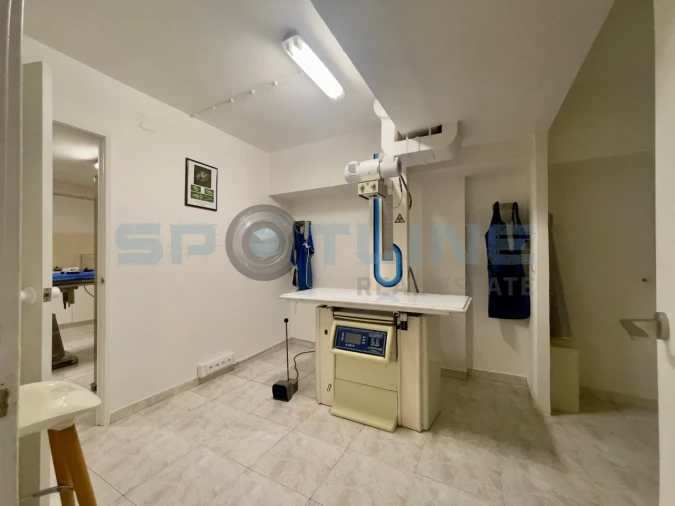 Loja para Arrendamento em Amora Foto 23