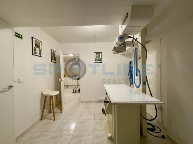 Loja para Arrendamento em Amora Foto 25