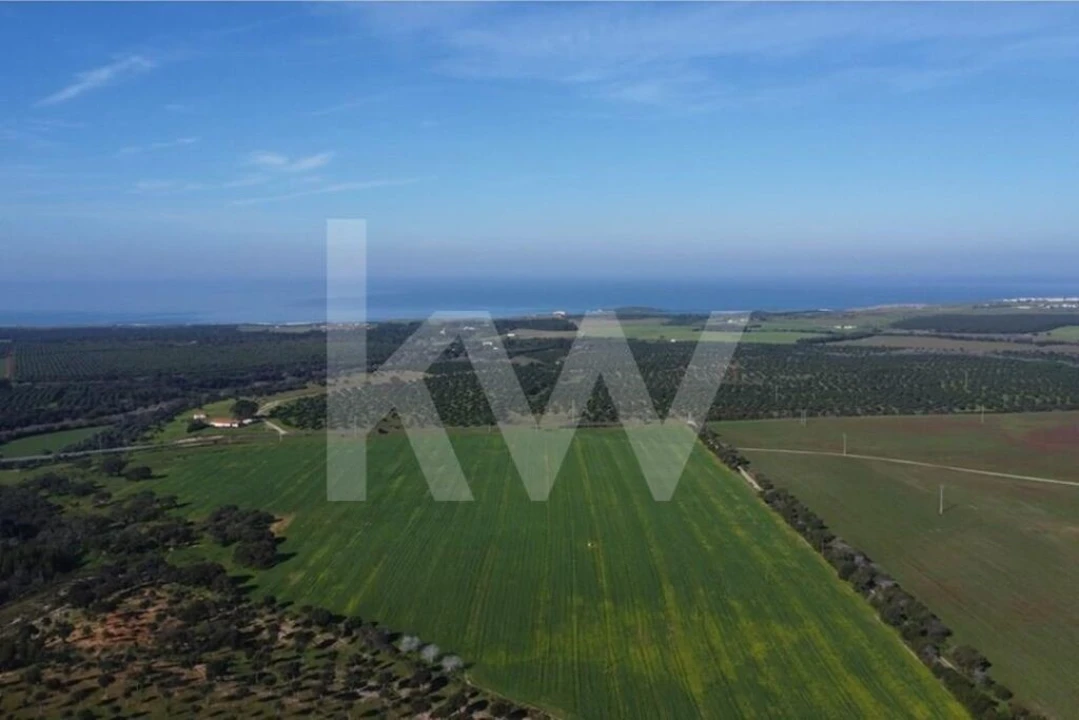 Terreno para Venda em Porto Covo Foto 1