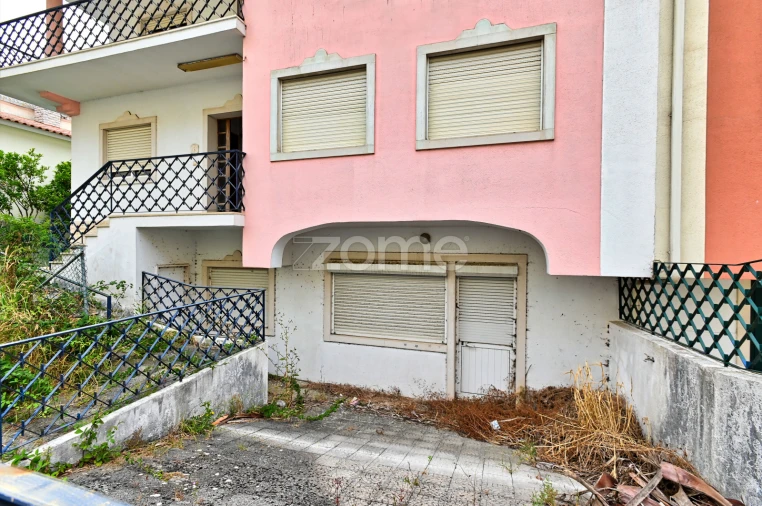 Moradia T8 para Venda em Cacém e São Marcos Foto 30