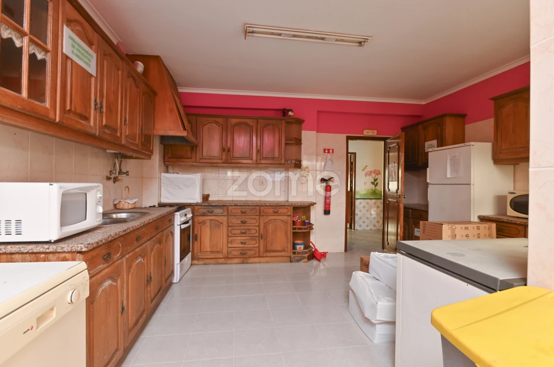 Moradia T8 para Venda em Cacém e São Marcos Foto 12