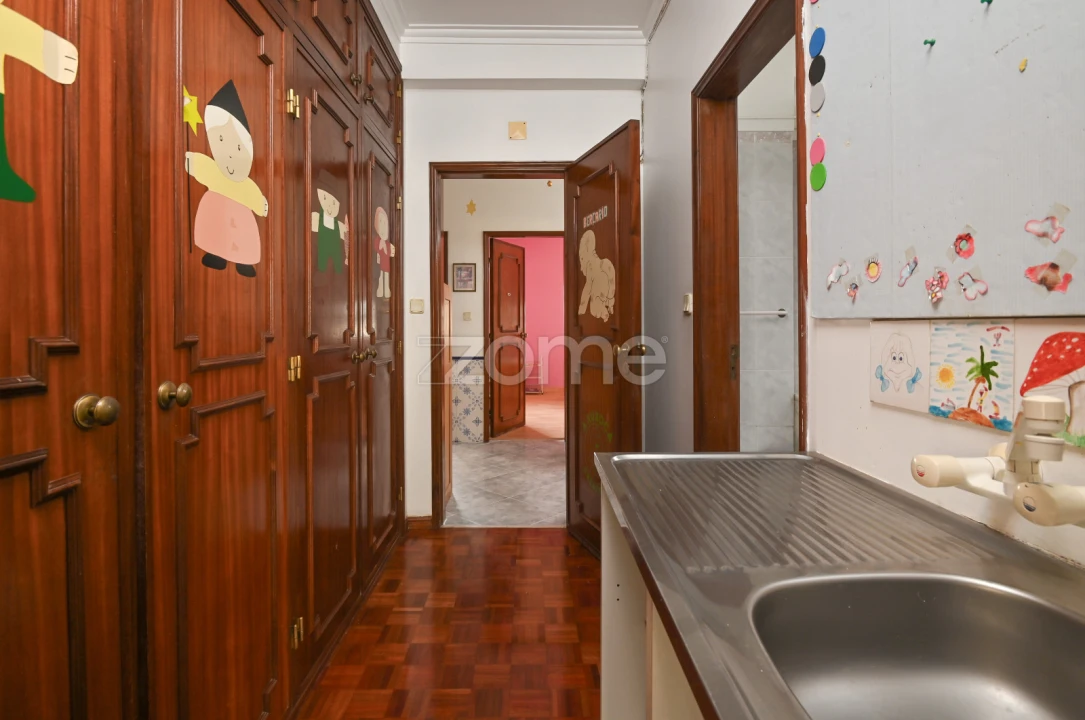 Moradia T8 para Venda em Cacém e São Marcos Foto 19