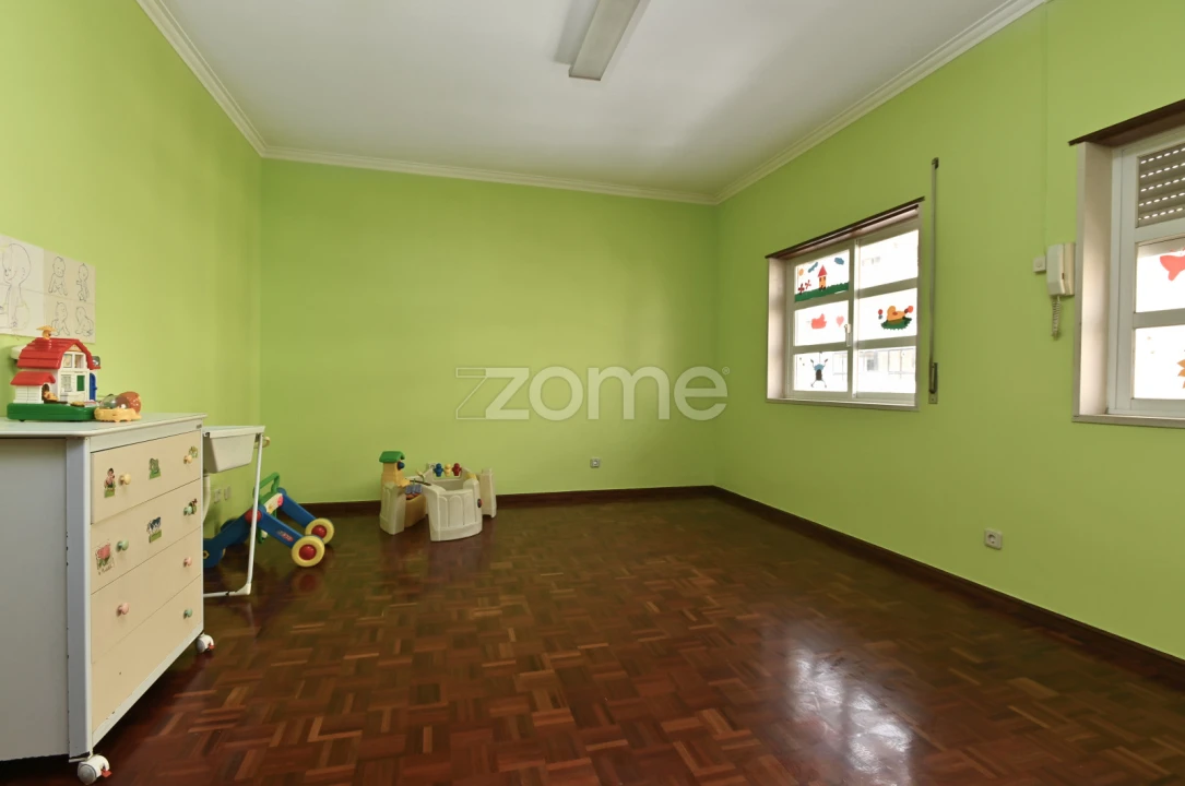 Moradia T8 para Venda em Cacém e São Marcos Foto 21