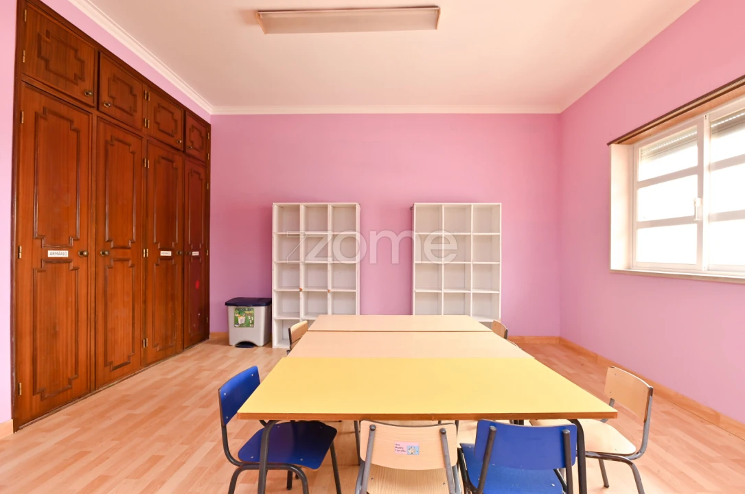 Moradia T8 para Venda em Cacém e São Marcos Foto 27