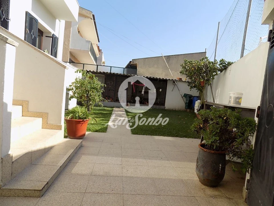 Moradia T6 para Venda em Póvoa de Varzim, Beiriz e Argivai Foto 3
