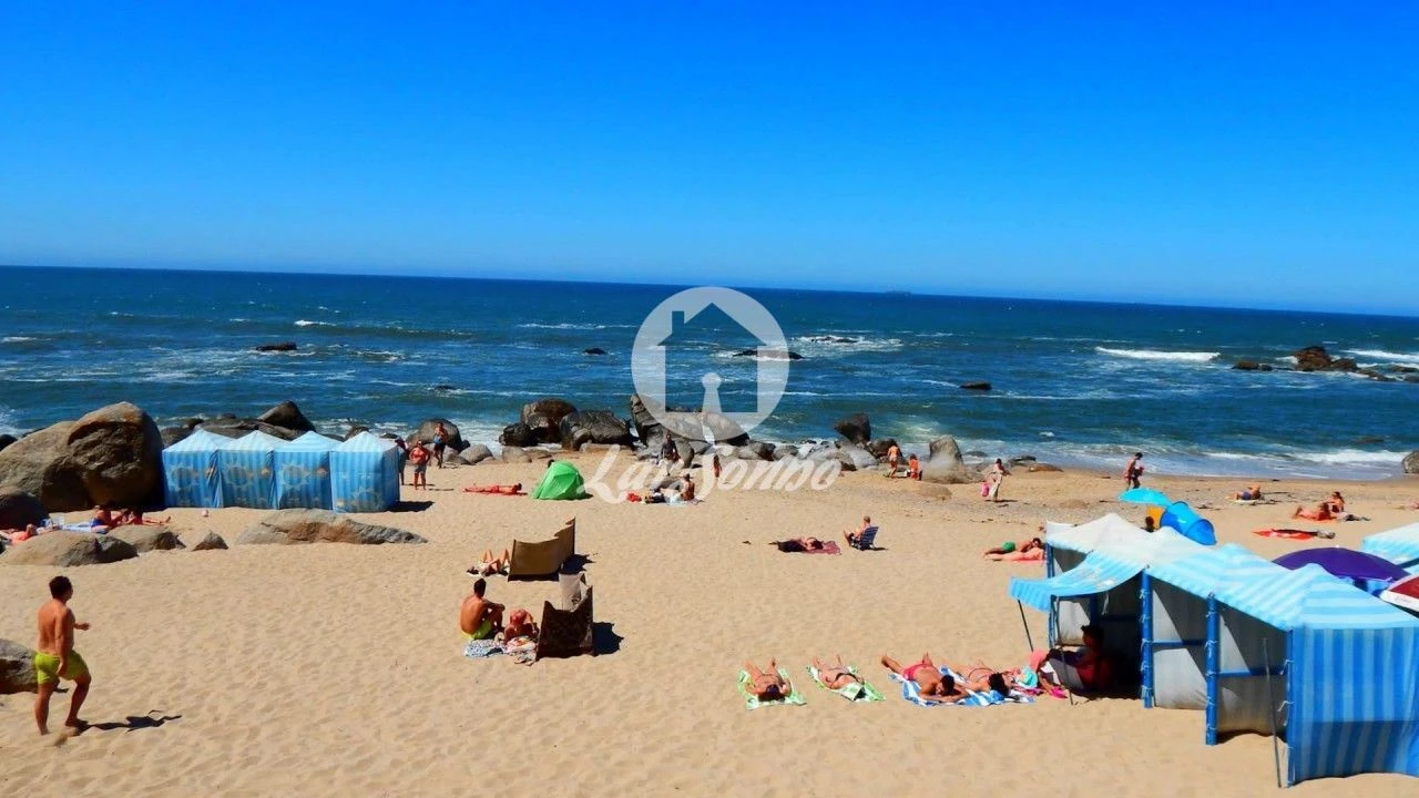 Moradia T6 para Venda em Póvoa de Varzim, Beiriz e Argivai Foto 1