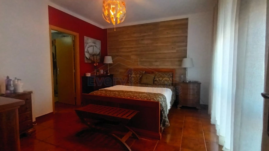 Moradia T3 para Venda em Atouguia da Baleia Foto 27