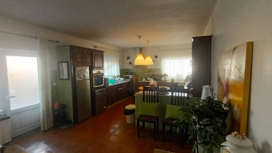 Moradia T3 para Venda em Atouguia da Baleia Foto 41