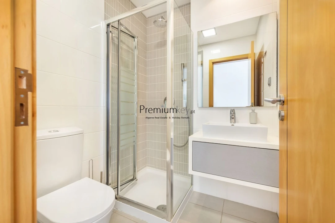 Apartamento T2 para Venda em Albufeira e Olhos de Água Foto 14