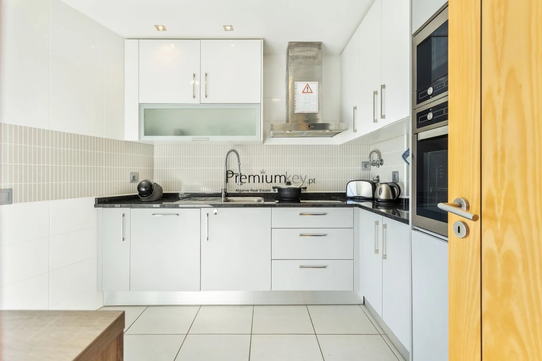 Apartamento T2 para Venda em Albufeira e Olhos de Água Foto 20