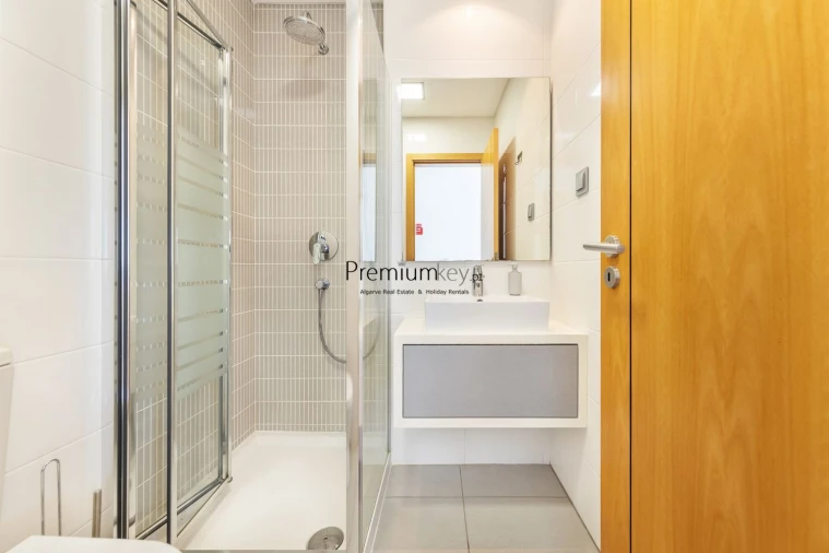 Apartamento T2 para Venda em Albufeira e Olhos de Água Foto 13