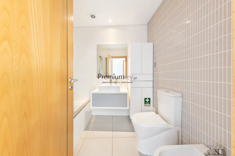 Apartamento T2 para Venda em Albufeira e Olhos de Água Foto 10