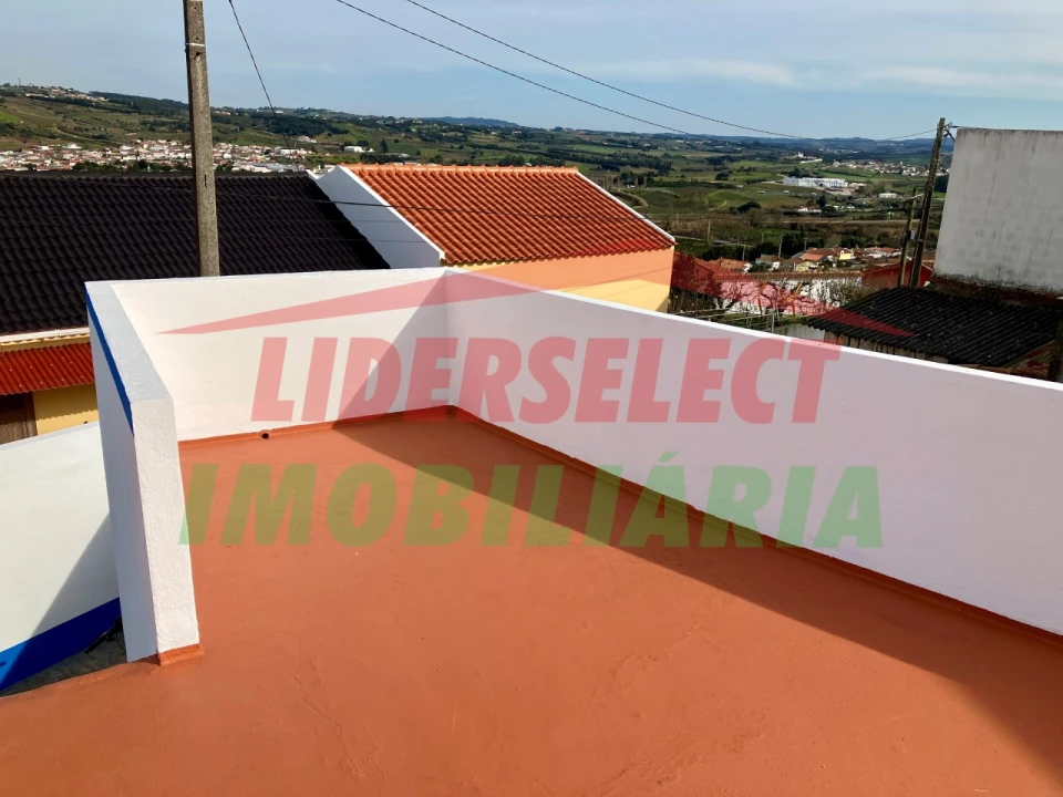 Moradia T2 para Venda em Roliça Foto 15