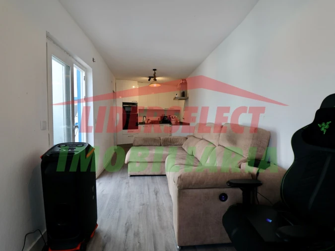 Moradia T2 para Venda em Roliça Foto 2