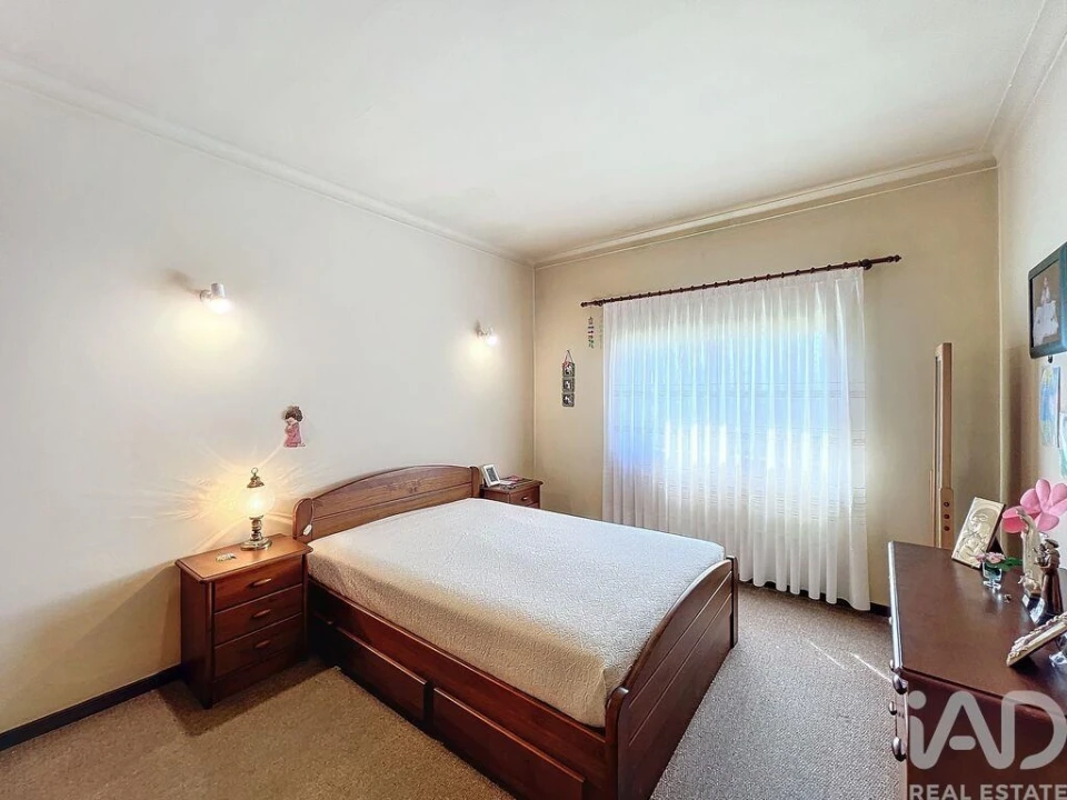 Moradia T3 para Venda em Refontoura Foto 17