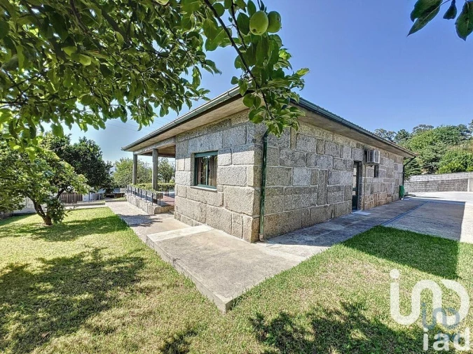 Moradia T3 para Venda em Refontoura Foto 2