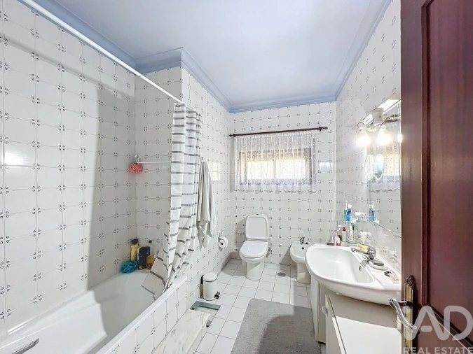 Moradia T3 para Venda em Refontoura Foto 18