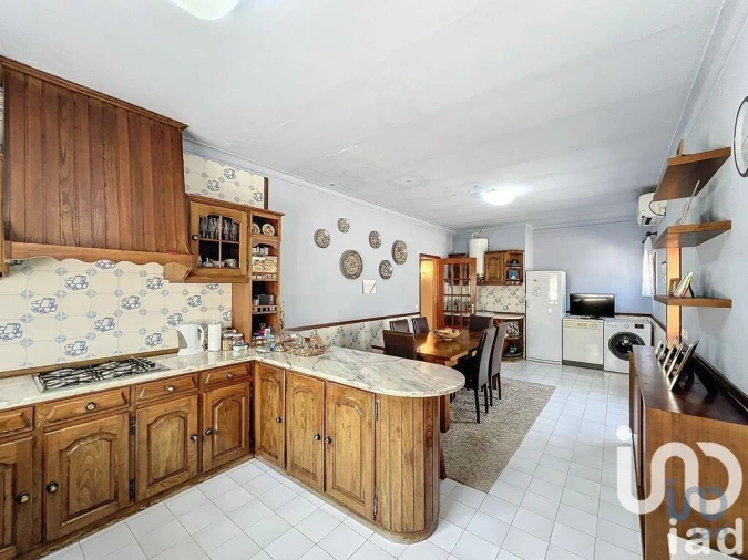 Moradia T3 para Venda em Refontoura Foto 6