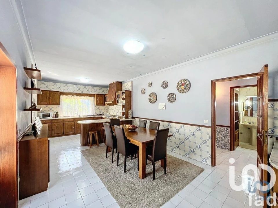 Moradia T3 para Venda em Refontoura Foto 9