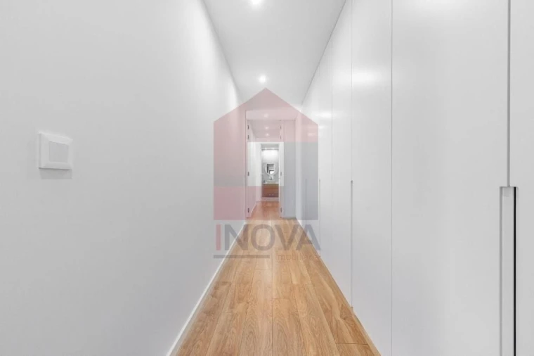 Moradia T3 para Venda em Vila Verde e Barbudo Foto 12