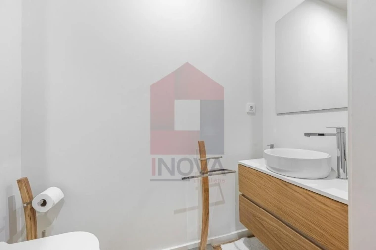 Moradia T3 para Venda em Vila Verde e Barbudo Foto 11