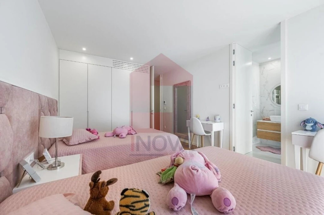 Moradia T3 para Venda em Vila Verde e Barbudo Foto 22