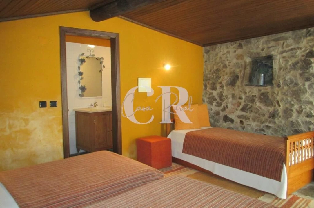 Moradia T7 para Venda em Cumeeira Foto 31