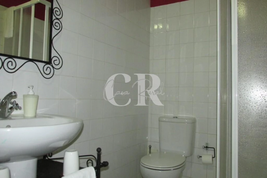 Moradia T7 para Venda em Cumeeira Foto 7