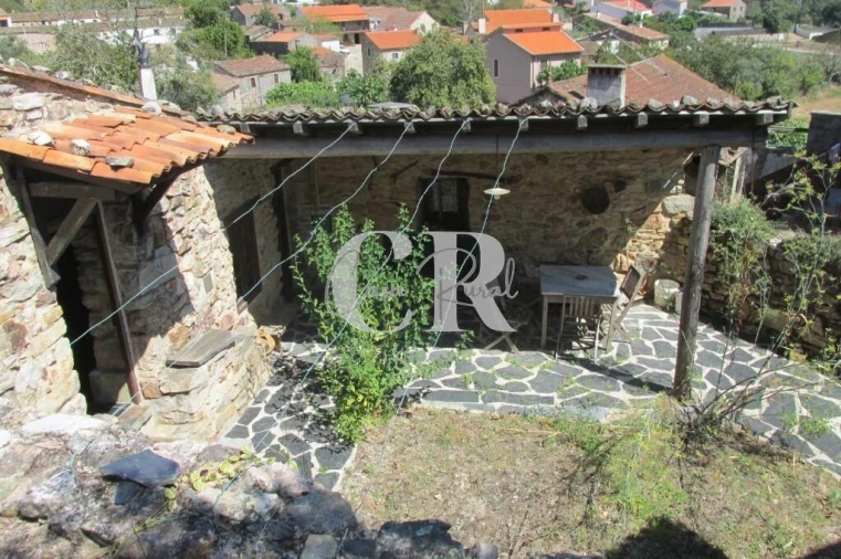 Moradia T7 para Venda em Cumeeira Foto 39