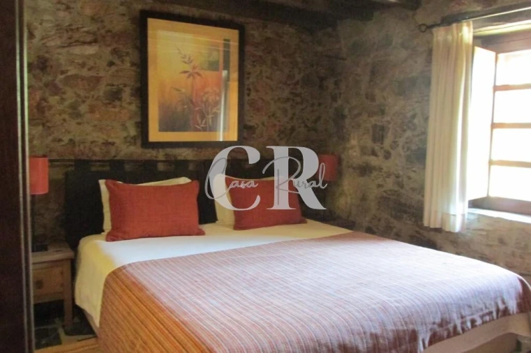 Moradia T7 para Venda em Cumeeira Foto 14