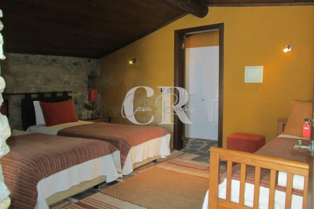 Moradia T7 para Venda em Cumeeira Foto 30