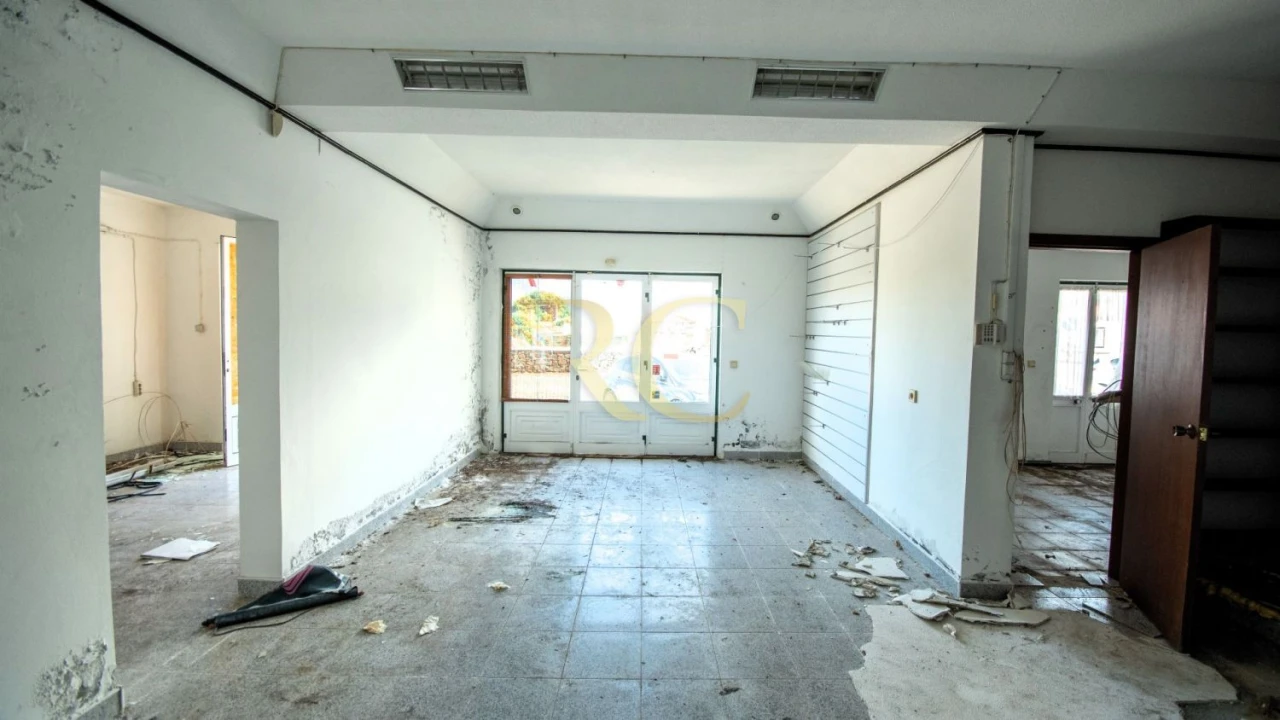 Moradia T9 para Venda em São Roque do Pico Foto 14