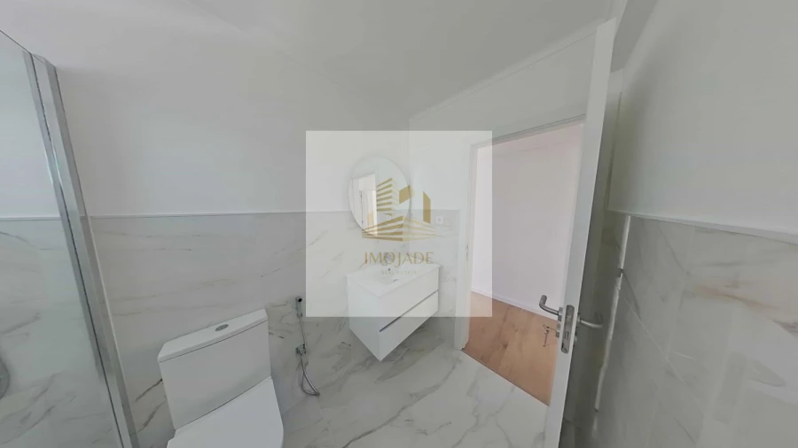 Apartamento T2 para Venda em Camarate, Unhos e Apelação Foto 22