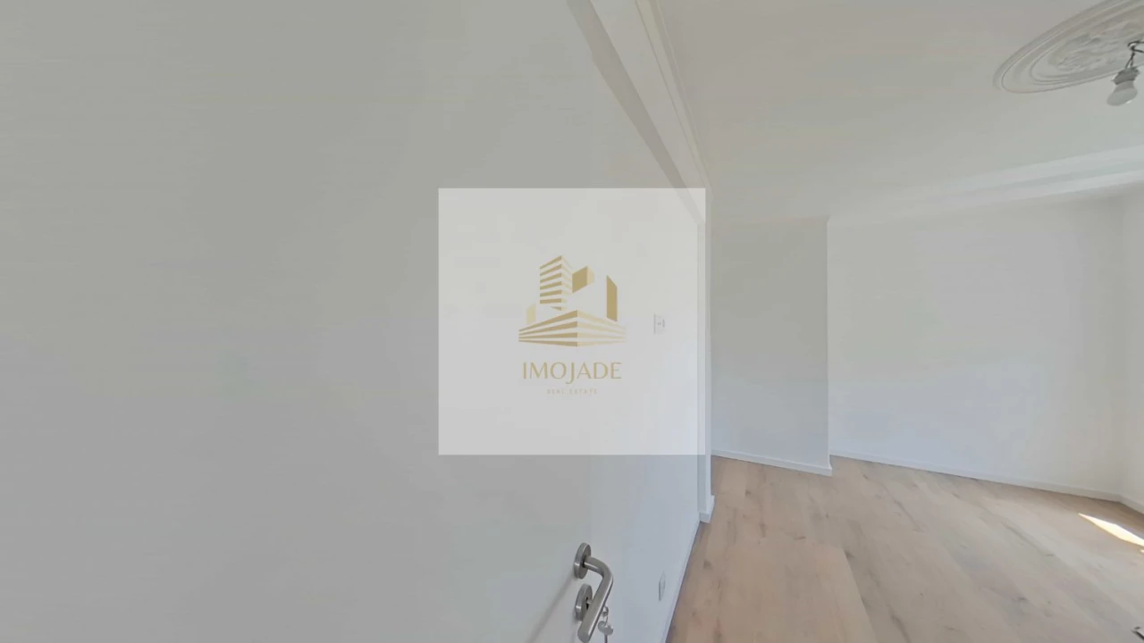 Apartamento T2 para Venda em Camarate, Unhos e Apelação Foto 37