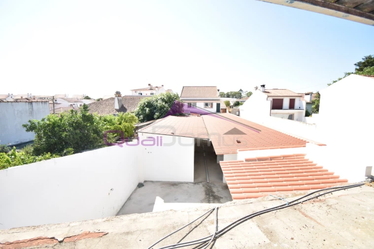 Moradia T5 para Venda em Golegã Foto 5