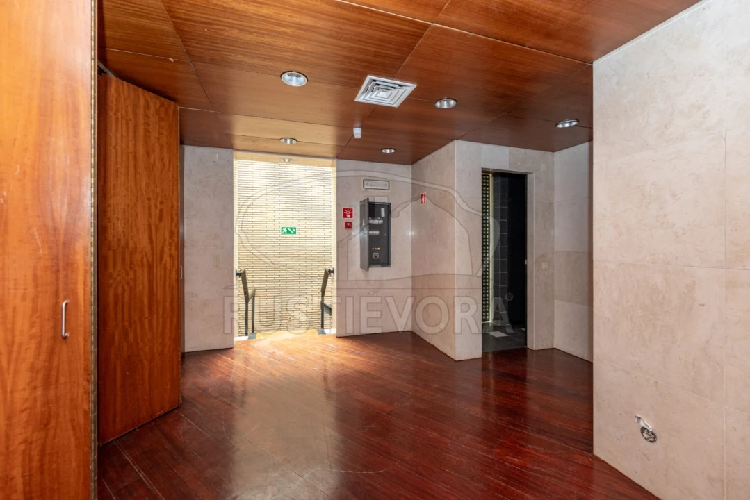 Loja para Venda em Cuba Foto 19