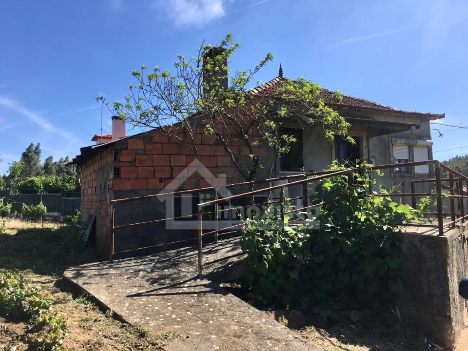 Quinta T3 para Venda em Arega Foto 6