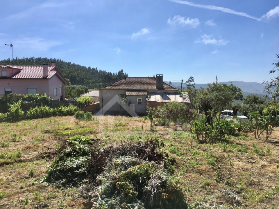 Quinta T3 para Venda em Arega Foto 9