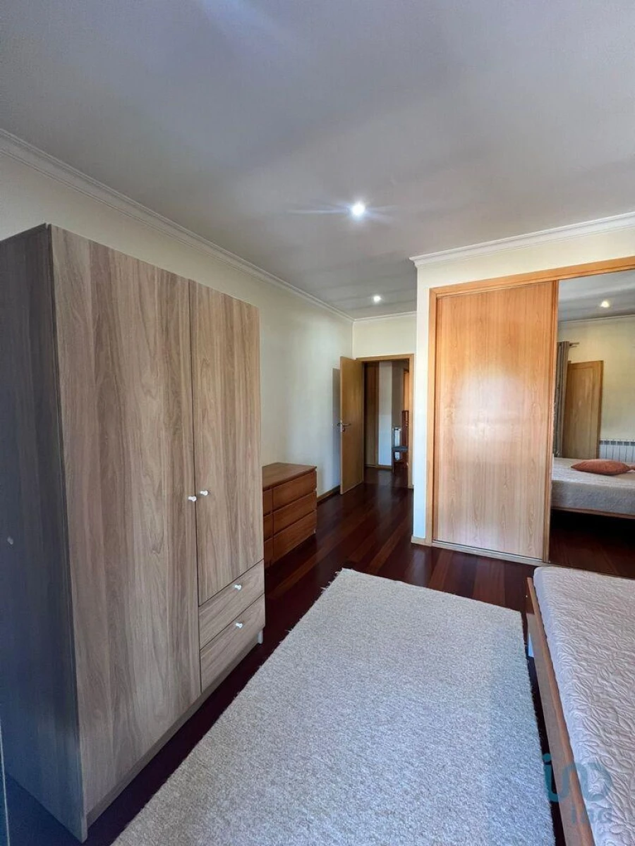 Moradia T2 para Venda em Veade, Gagos e Molares Foto 11