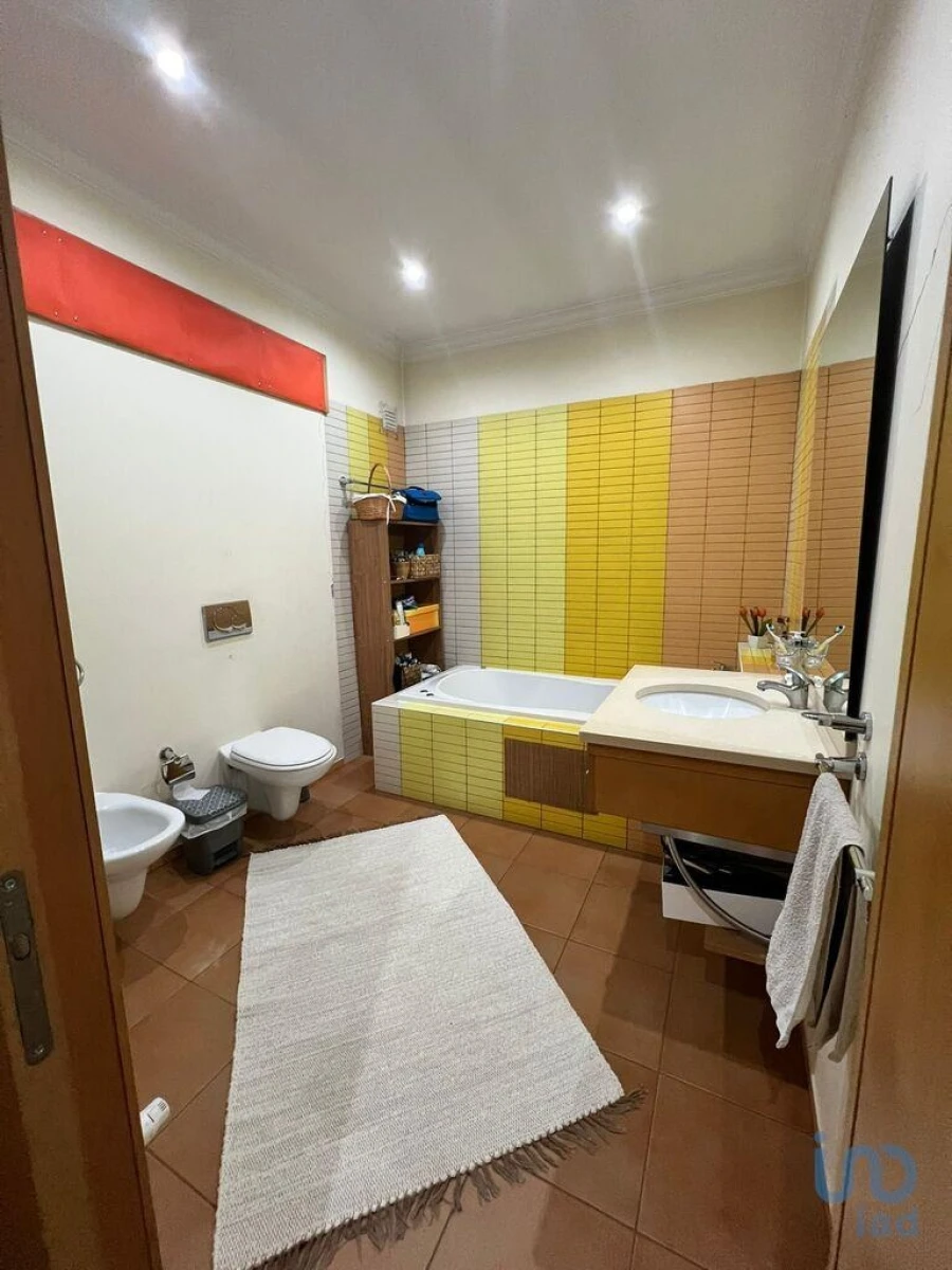 Moradia T2 para Venda em Veade, Gagos e Molares Foto 9